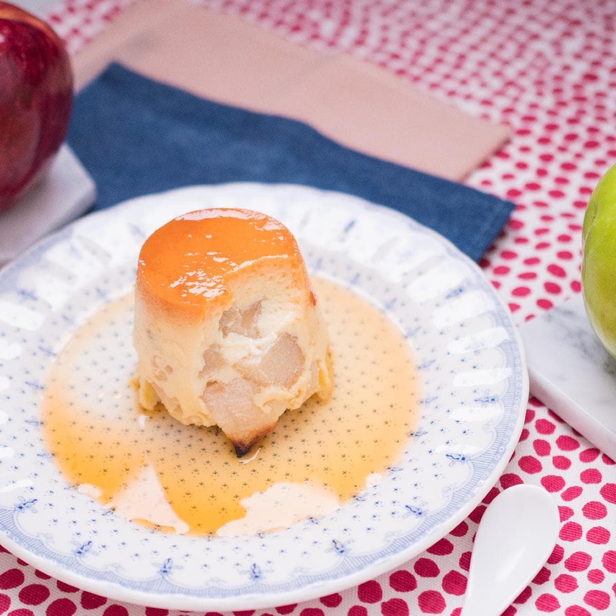 Flan de Manzana