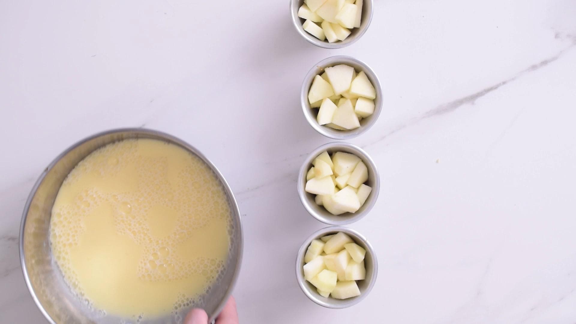 Flan de Manzana — paso 3