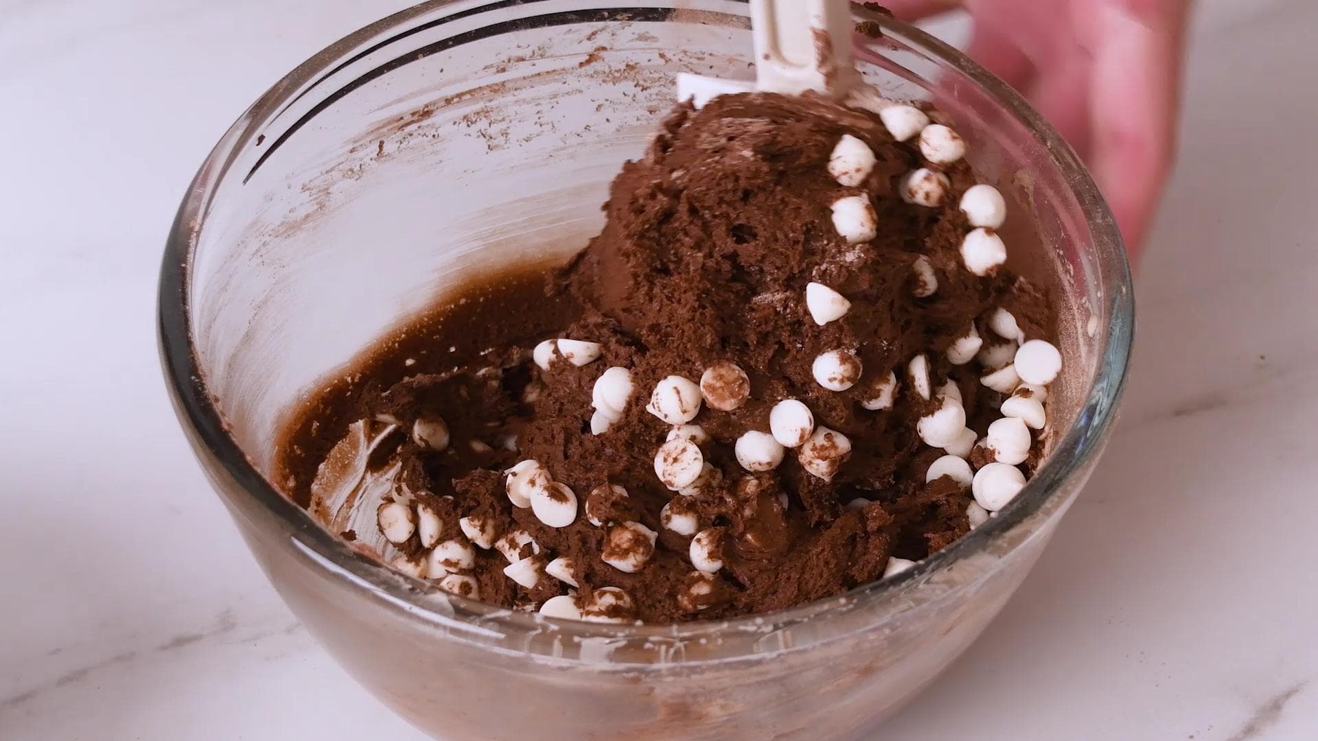 Quick and Easy Chocolate Cookies — step 4