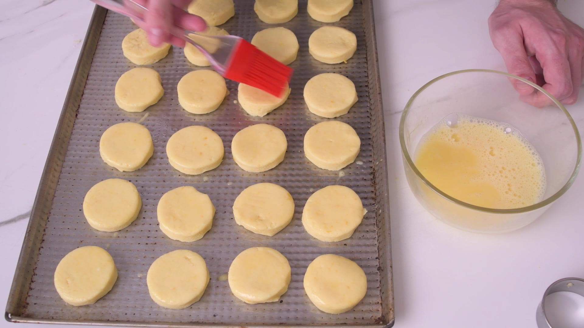 Quick and Easy Orange Cookies — step 7