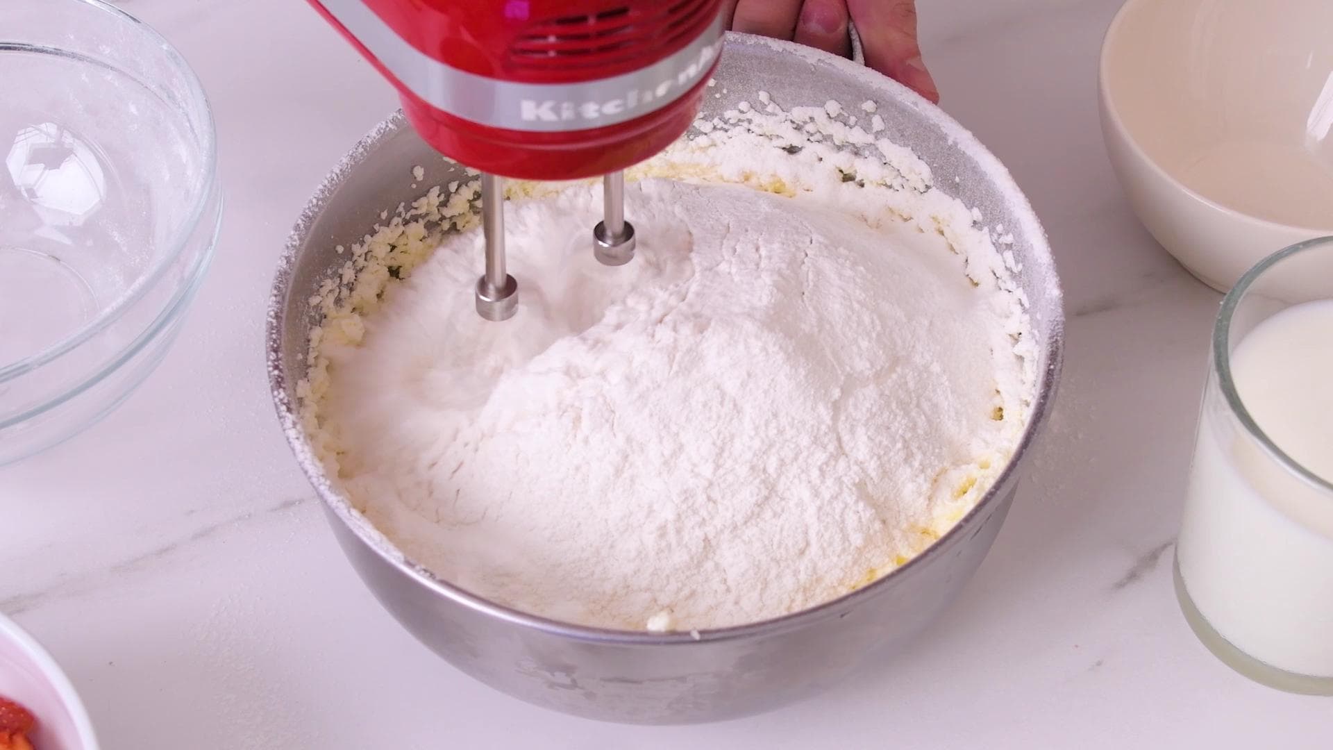 Strawberry Muffins — step 3