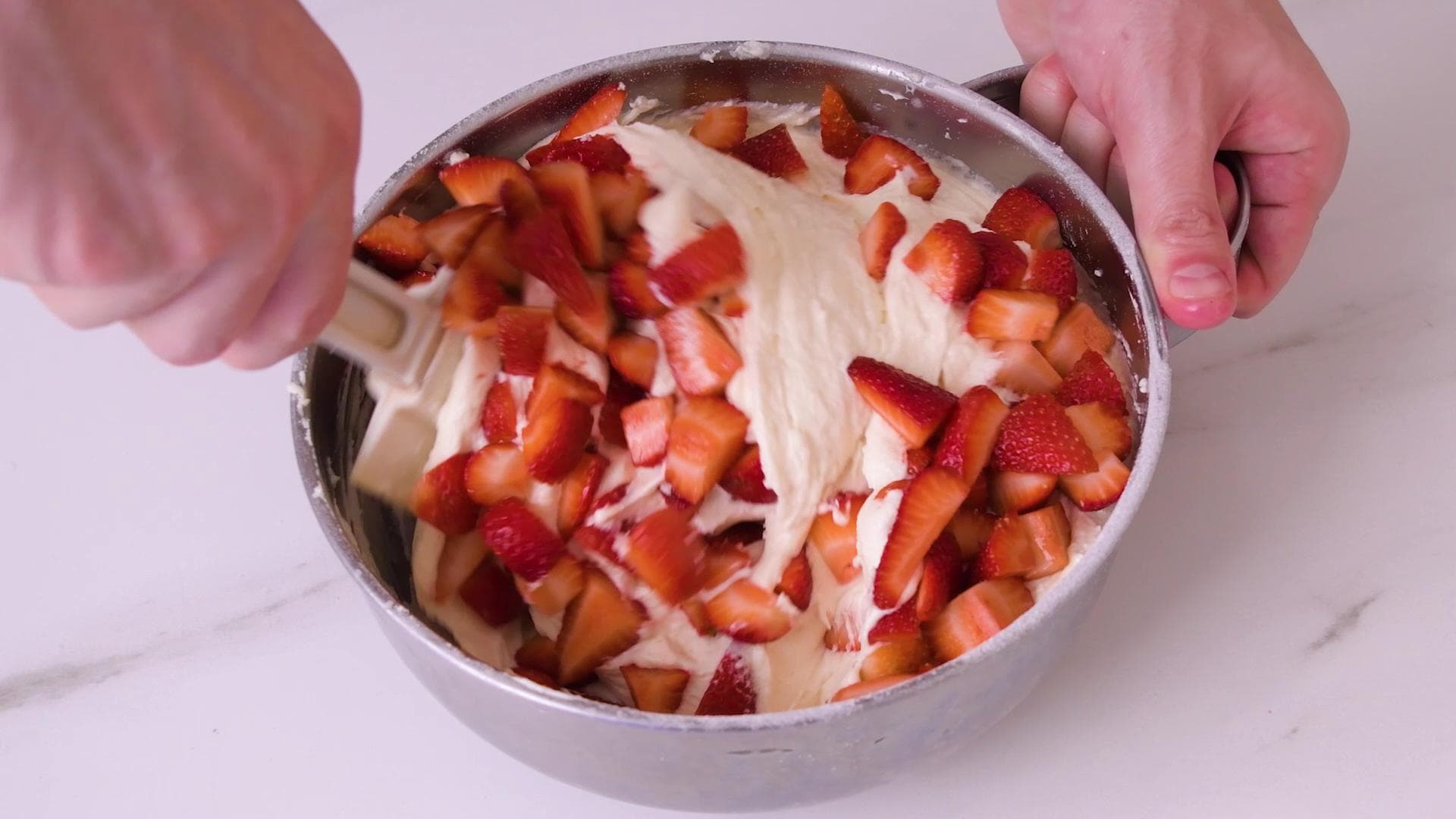 Strawberry Muffins — step 4