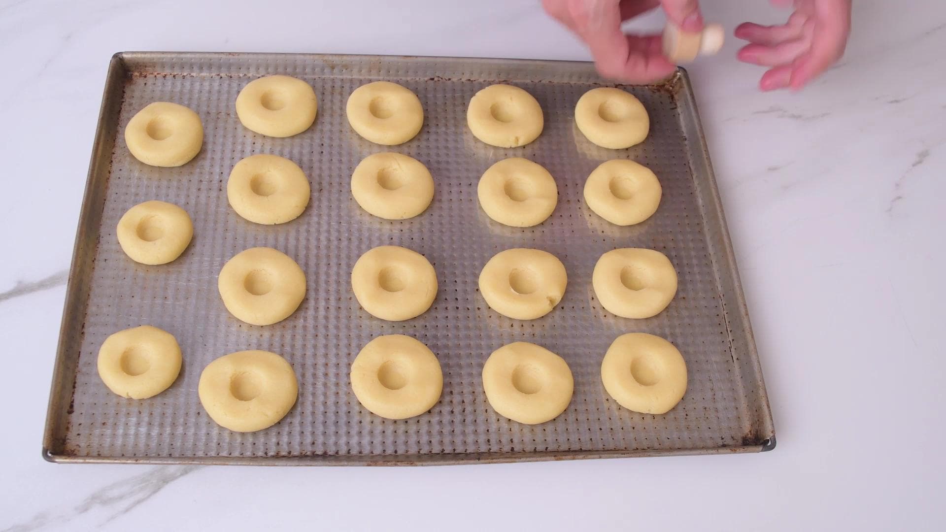 Chocolate Thumbprint Cookies — step 5