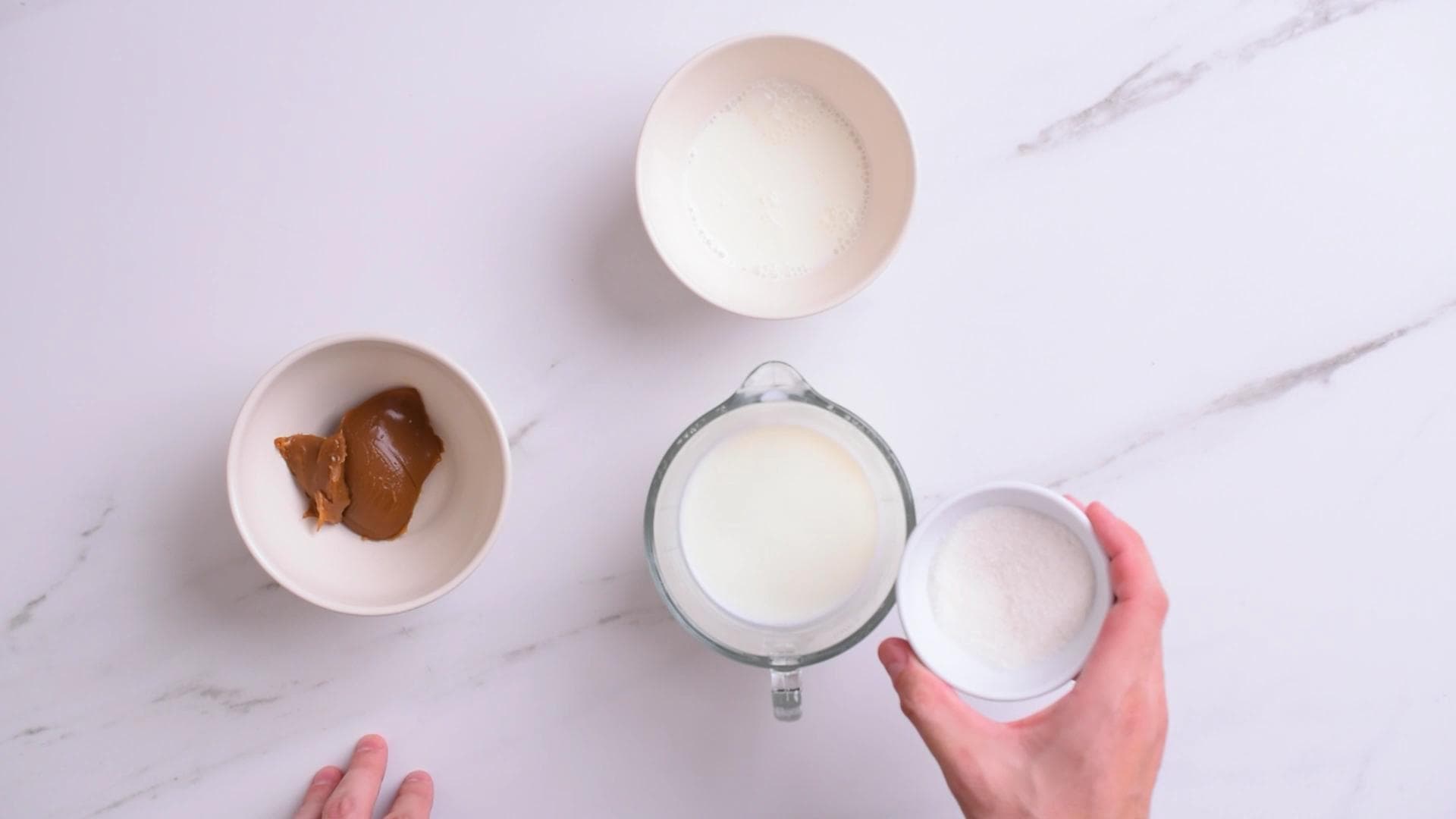 Pudin de Dulce de Leche — paso 1
