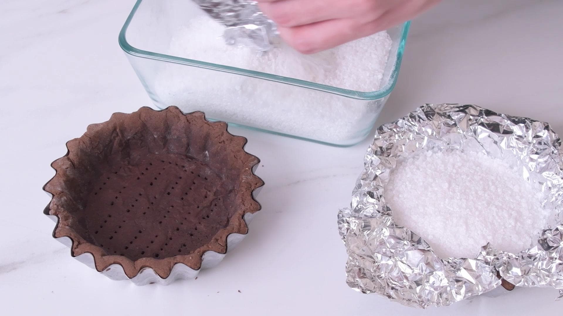 Easy Dulce de Leche and Chocolate Tart — step 10