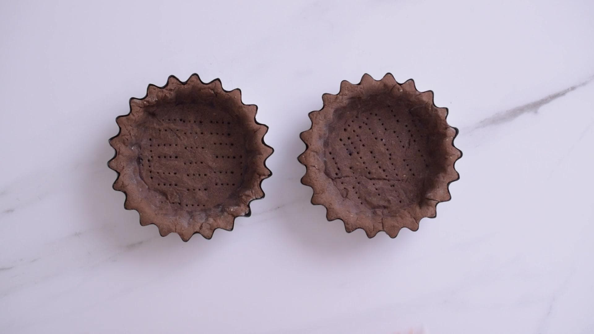 Easy Dulce de Leche and Chocolate Tart — step 11