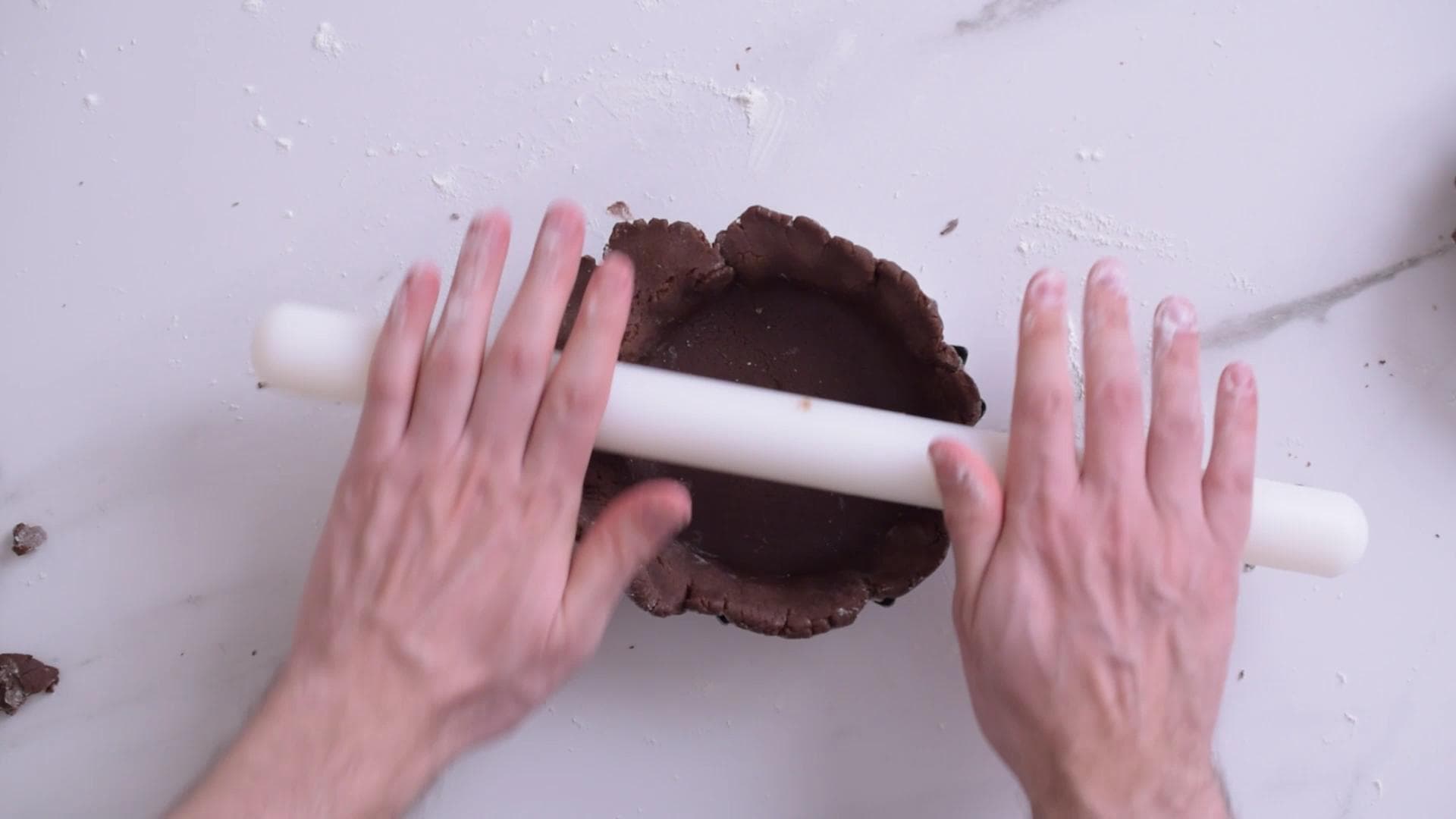 Easy Dulce de Leche and Chocolate Tart — step 8