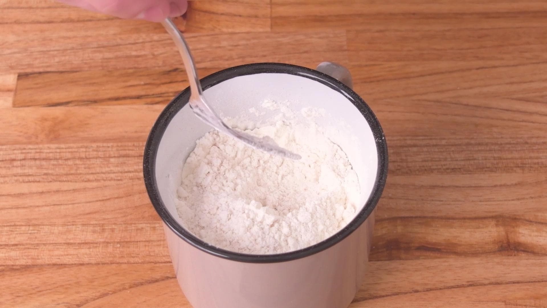 Torta de Manzana en Taza — paso 2