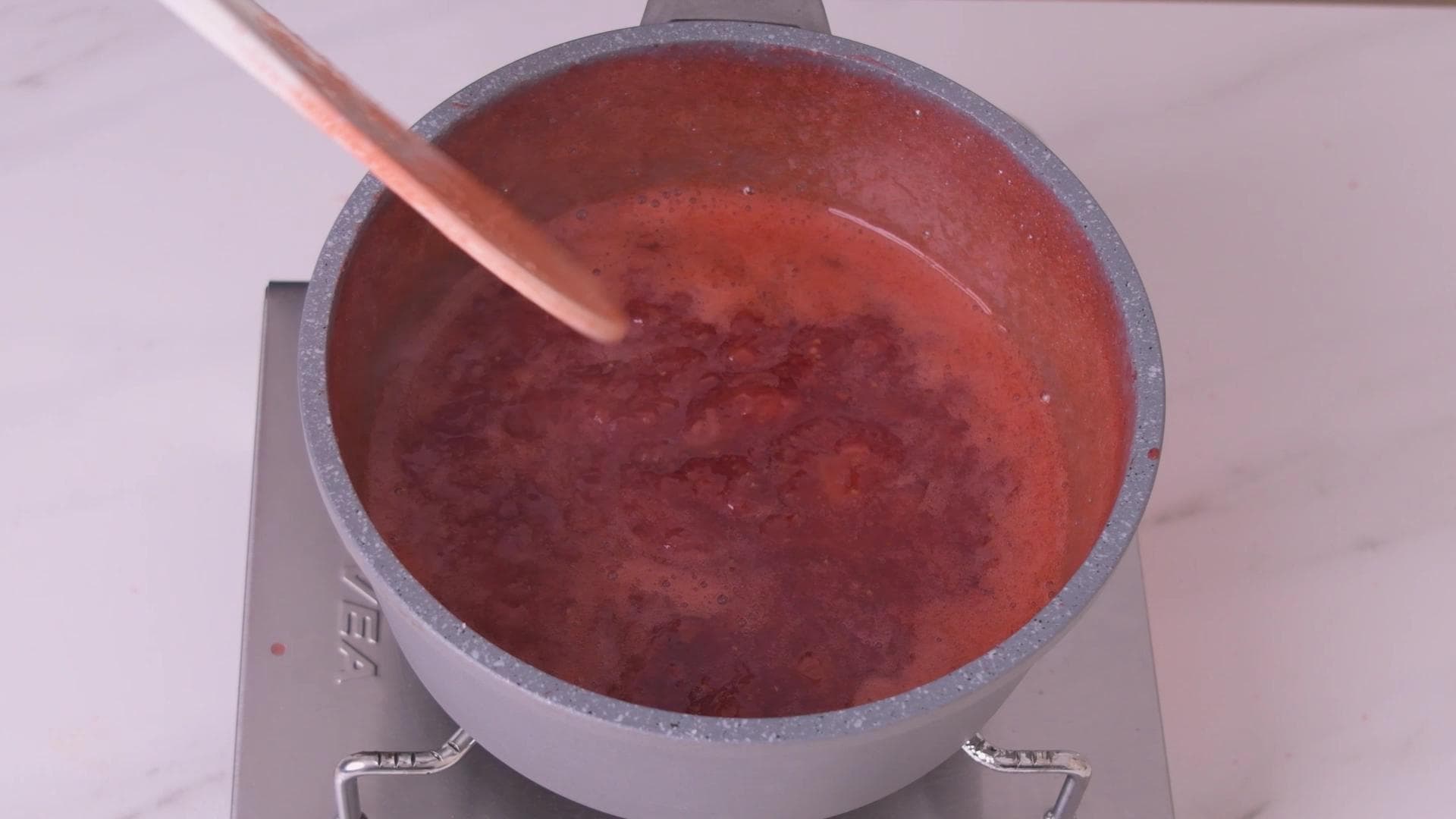 Strawberry Trifle — step 1