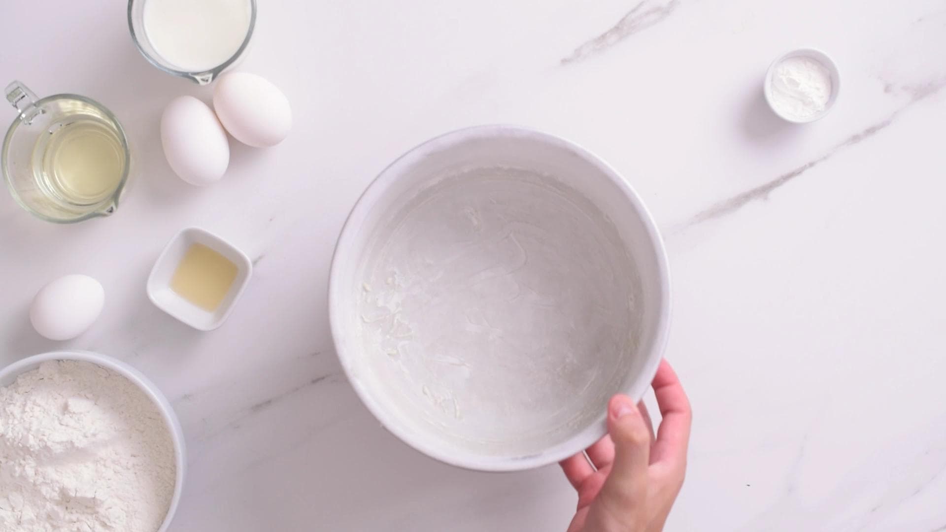 Homemade Sponge Cake — step 0