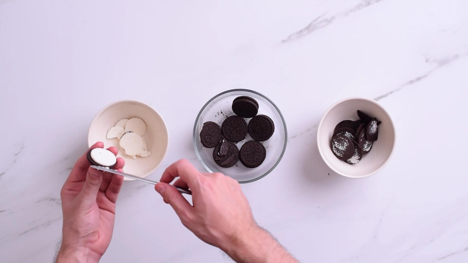 Oreo Balls — step 0