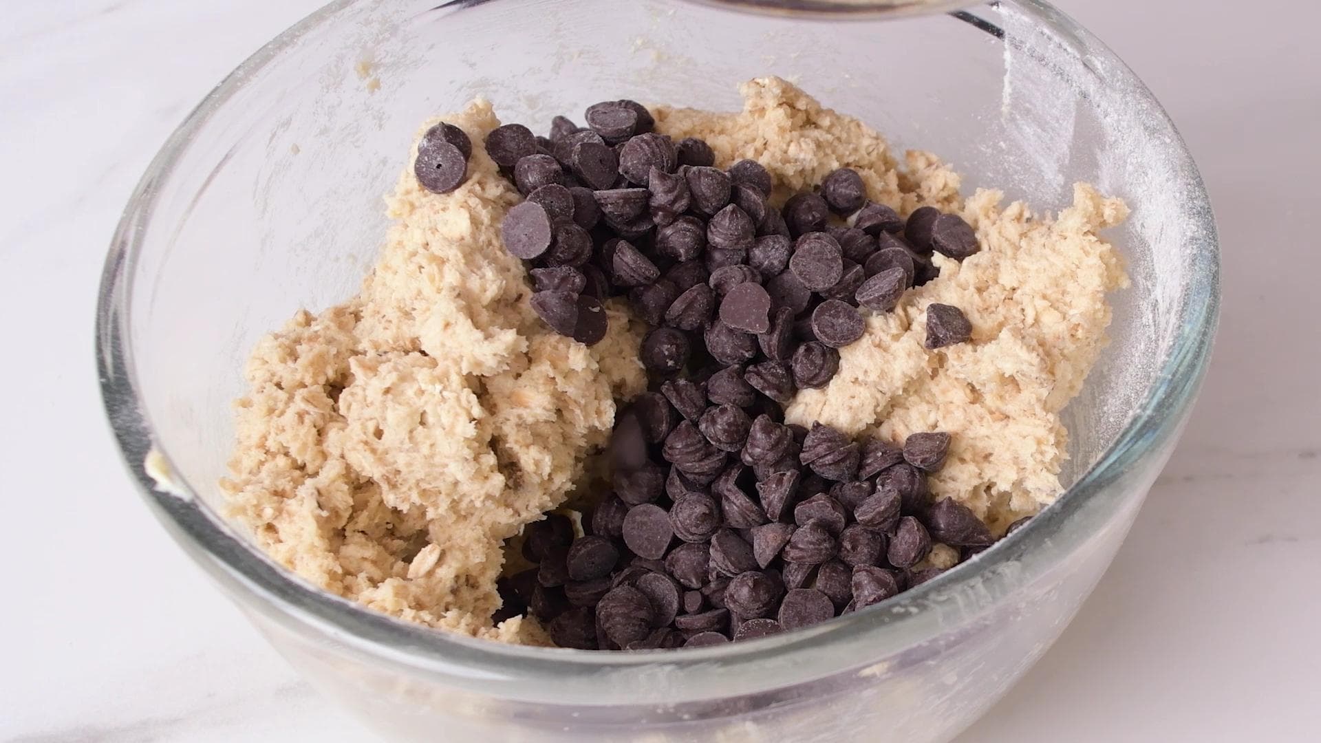 Oatmeal Chocolate Chip Cookies — step 3