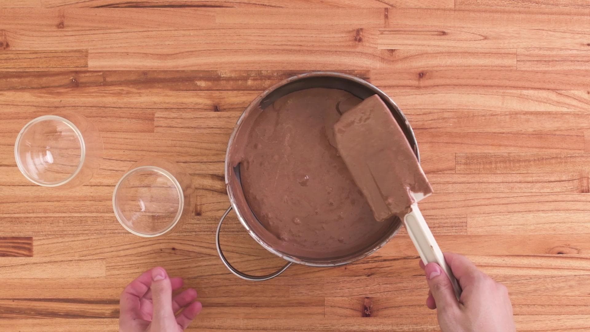 Chocolate Mousse — step 9