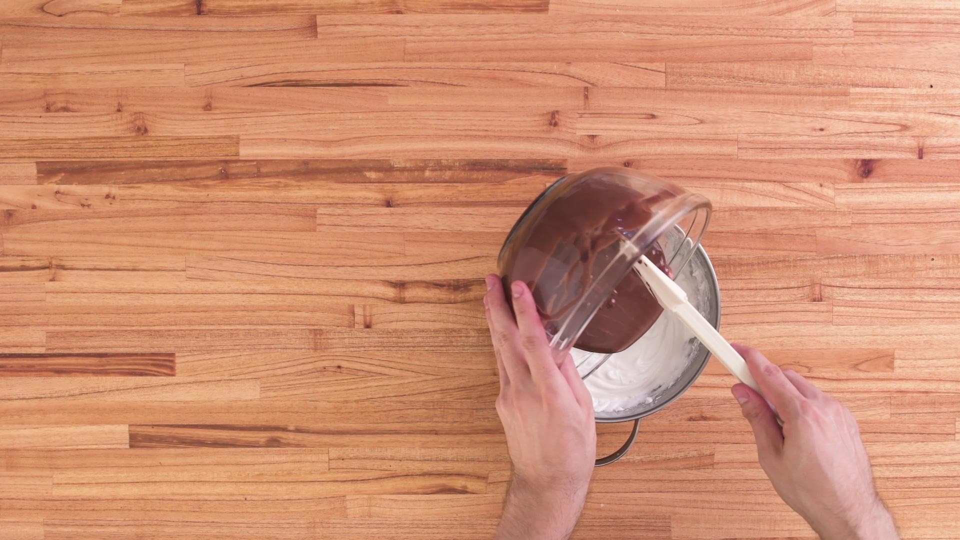 Chocolate Mousse — step 8