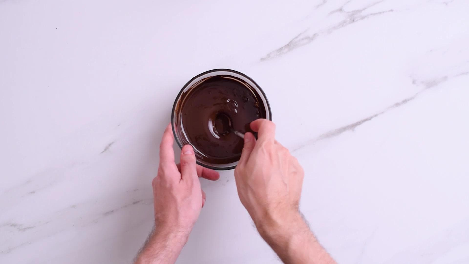 Nueces con Chocolate — paso 0