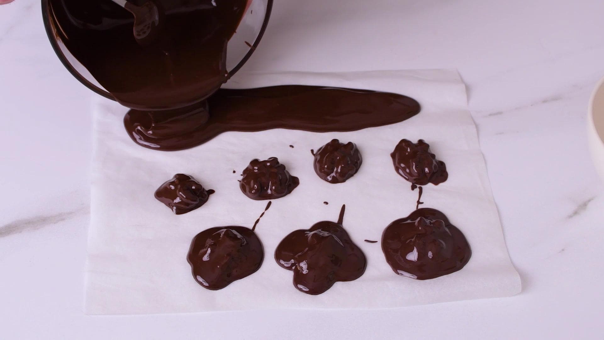 Nueces con Chocolate — paso 2