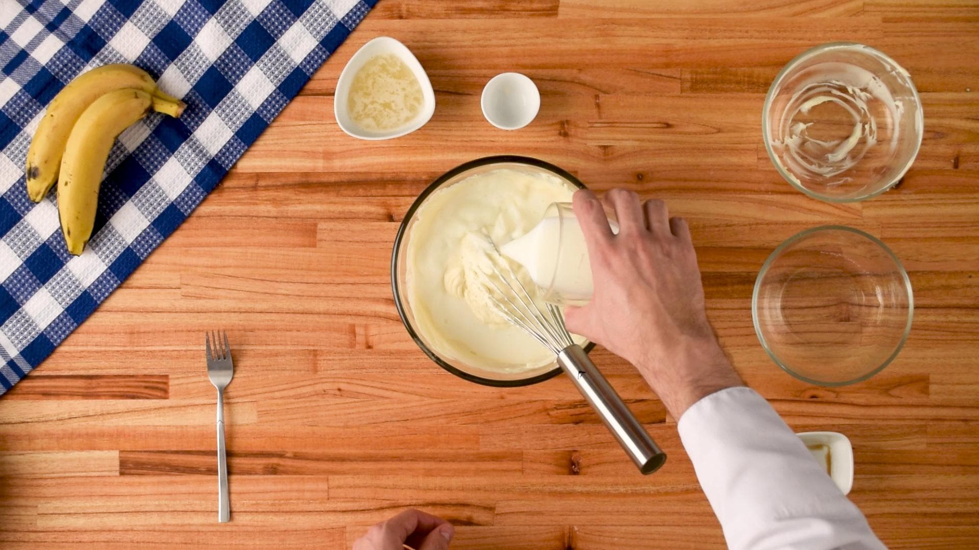 Torta de Banano Estilo Cheesecake — paso 7